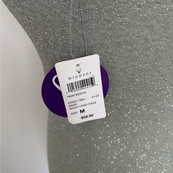 Windsor Green Sleeveless Dress - Picture 5 of 7